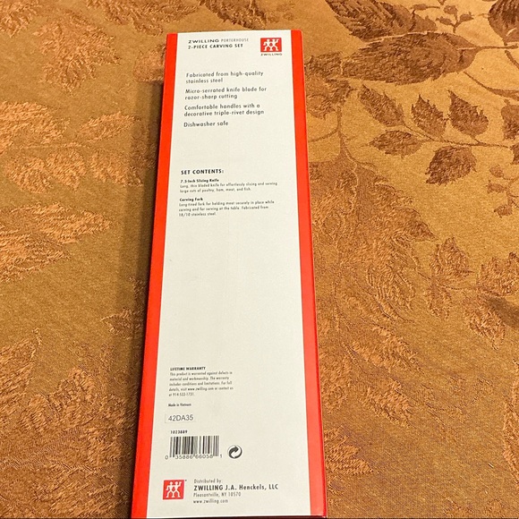 Zwilling J.A. Henckels Knife + Fork Carving Set – New in Box - Picture 3 of 4
